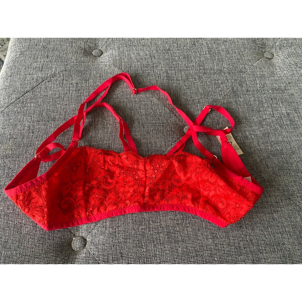 WE ARE HAH Intimates Red Lace Strappy Bralette Top M New